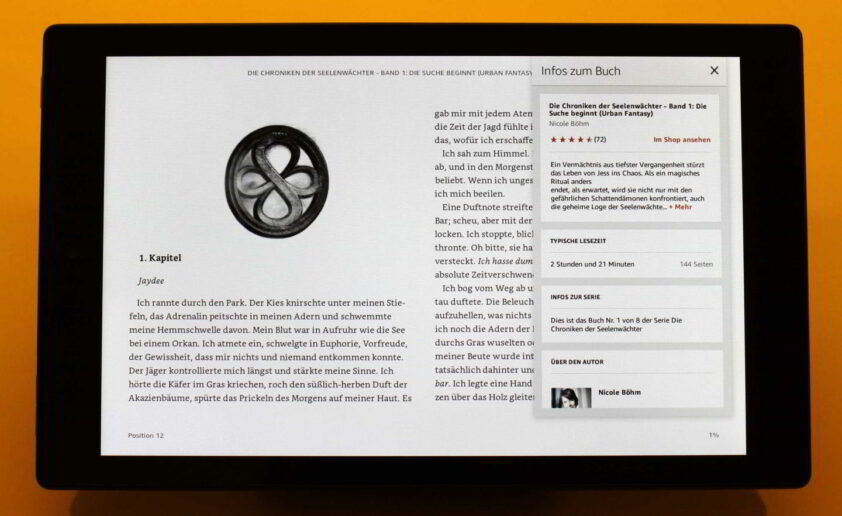 Auf dem Fire HD 10 von Amazon lässt sich prima lesen. Die eBook App Kindle ist natürlich ebenfalls dabei.