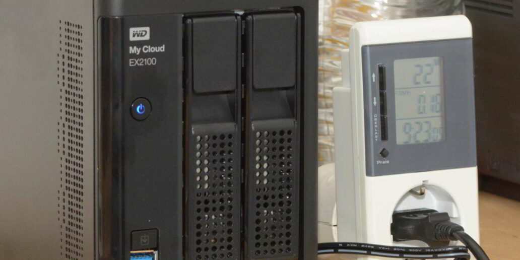 Die WD My Cloud EX2100 hat im normalen Betrieb eine Leistungsaufnahme von 22 Watt.