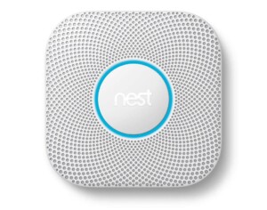 Nest Protect hat Rauch-, CO-Gas-, Bewegungs-, Licht- und einen Temperatursensor eingebaut. Schnäppchen: 3 x Nest Protect + 3 x Google Home Mini gratis!