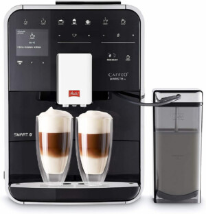 Melitta Caffeo Barista TS Smart F850-102: Die smarte Kaffeemaschine beherrscht viele Kaffeerezepte und lässt sich sehr gut reinigen.